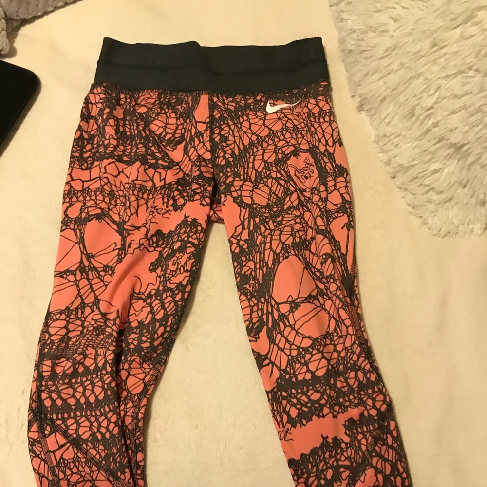 High waisted Nike leggings